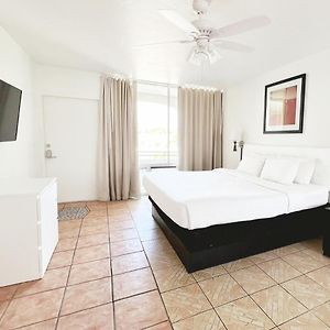 Studio King bed